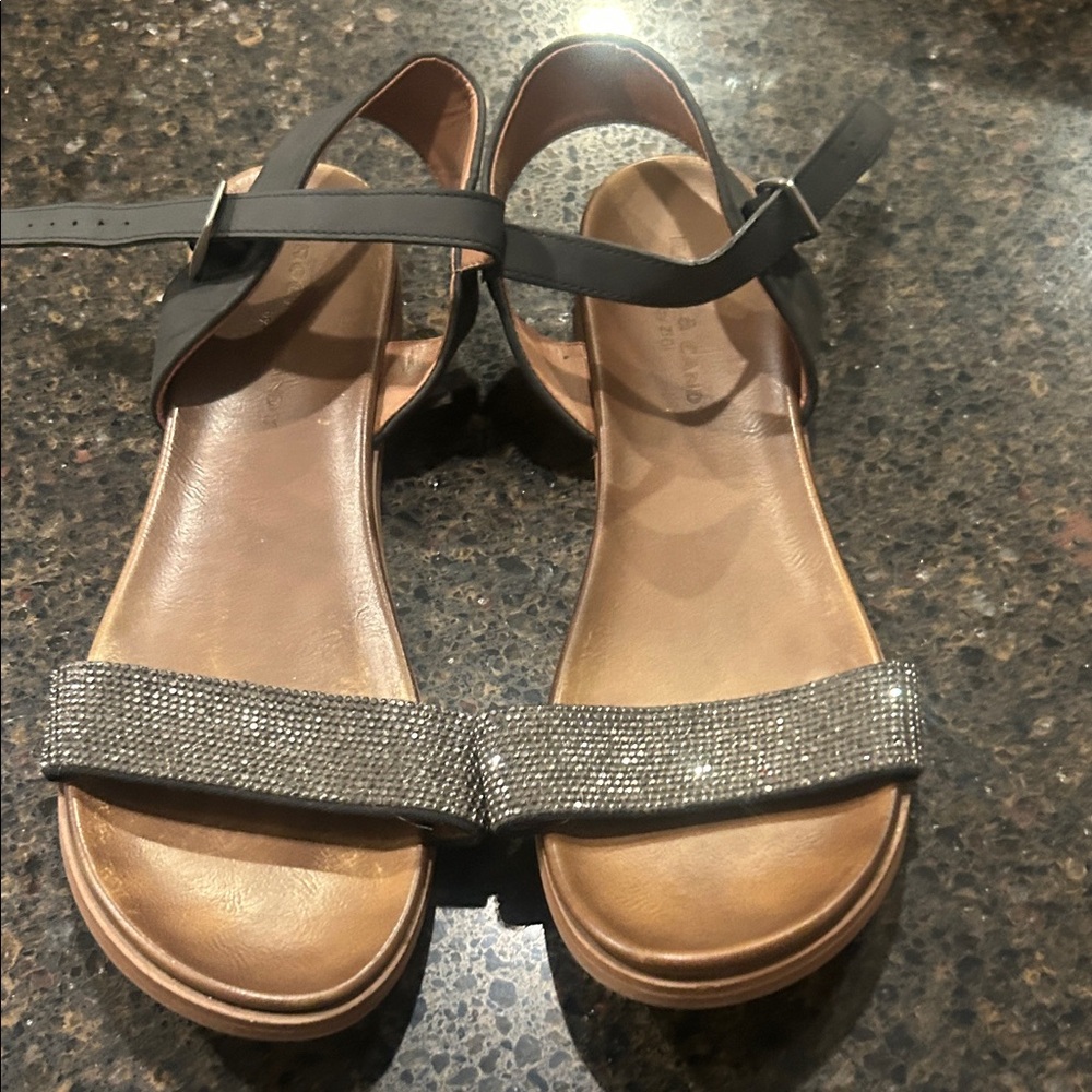 Rock & Candy Black Ankle-Strap Sandals with Sparkling Toe Strap